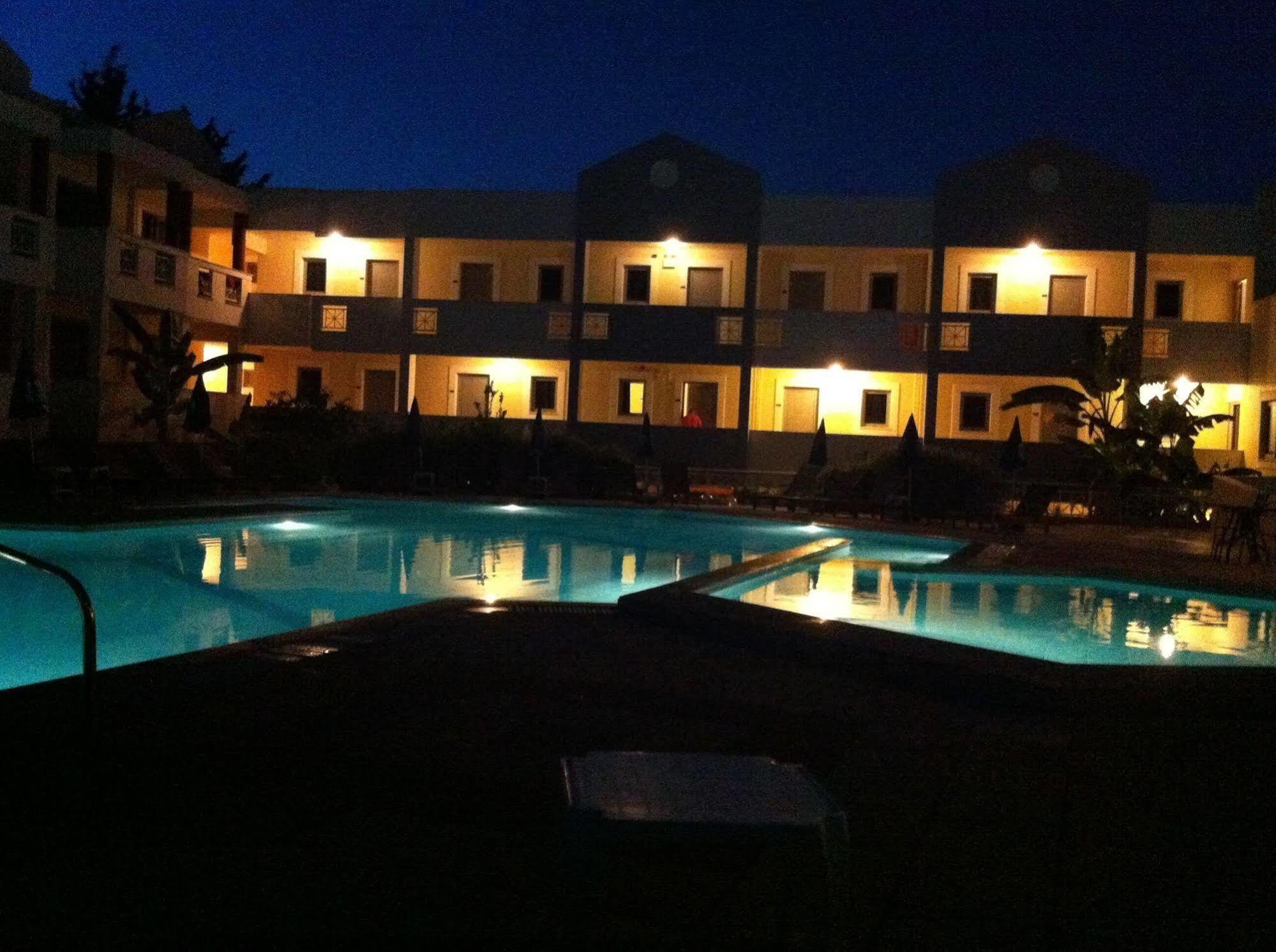 Olgas Paradise Apartments Psalidi  Exterior foto
